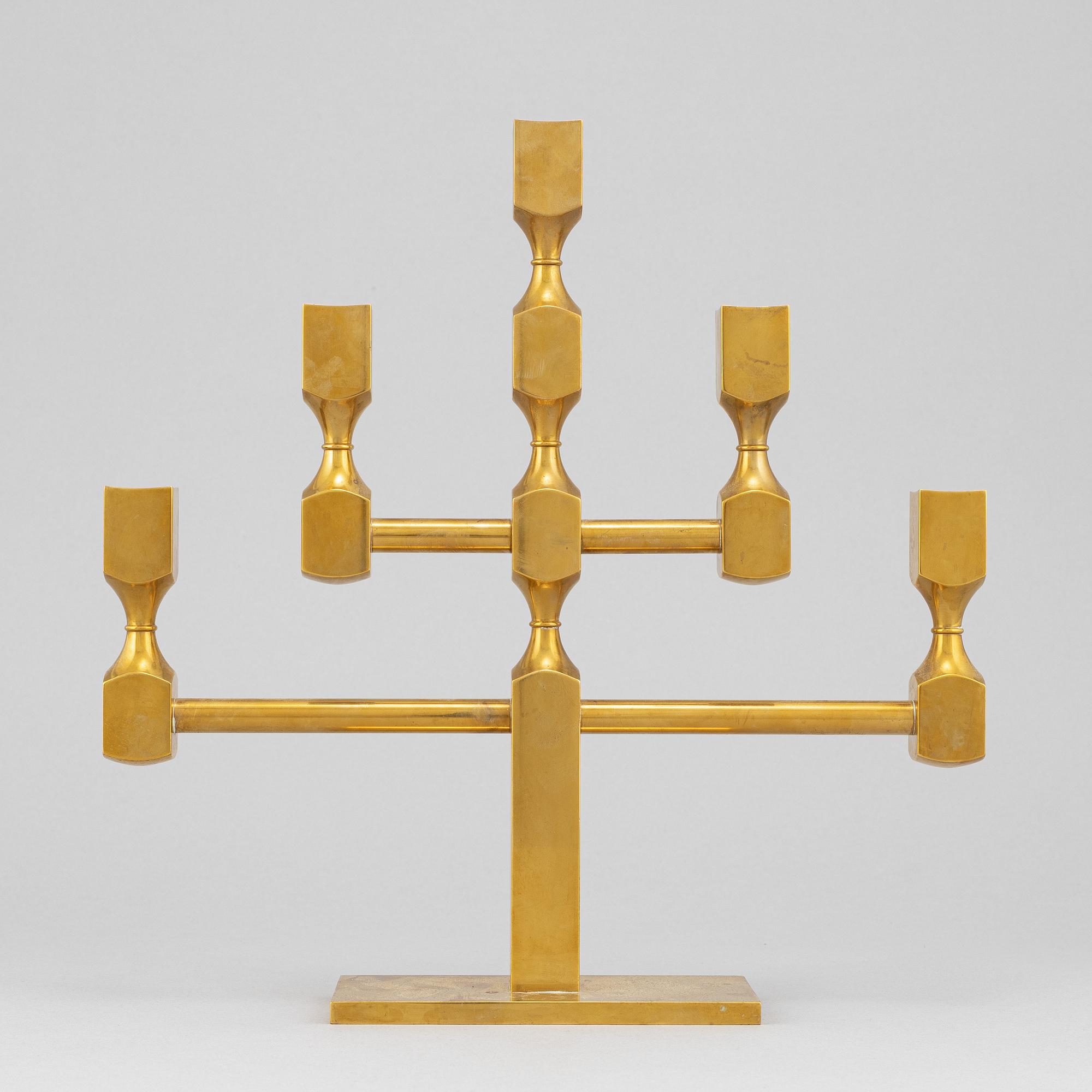 Lars Bergsten, kandelaber, Gusum, 1900-talets andra hälft.