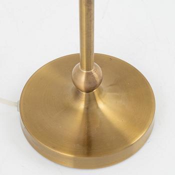 A Josef Frank brass table lamp, model 2569, Firma Svenskt Tenn.