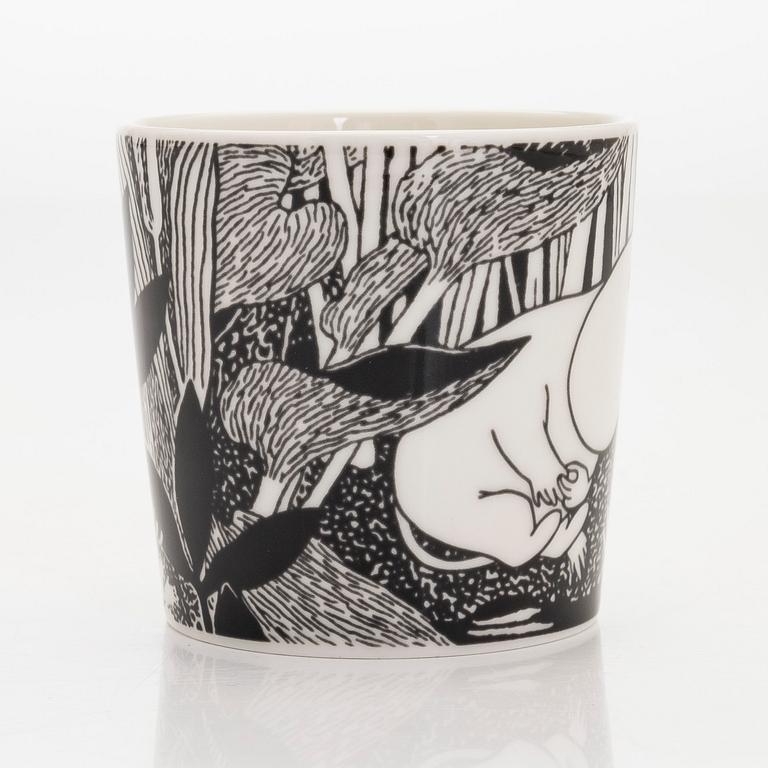 A Moomin mug, 'Moomintroll daydreaming', vitro porcelain, Moomin Characters, Arabia 2005.