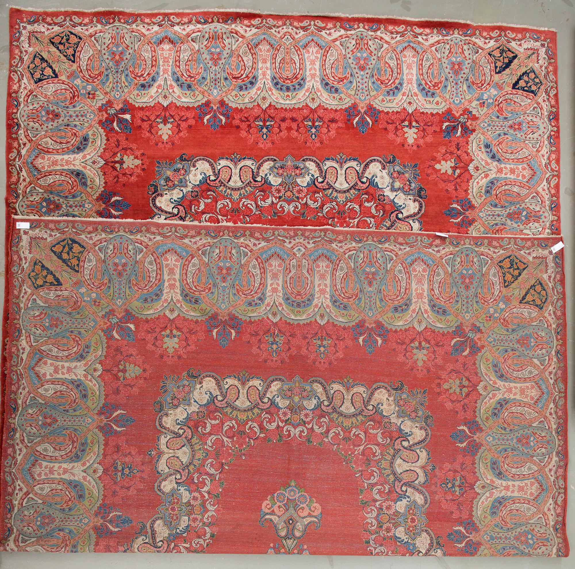 MATTA, old Sarouk. Ca 653x413 cm.