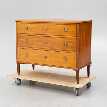 A mahogany veneered Gustavian style chest of drawers, 19th Century.