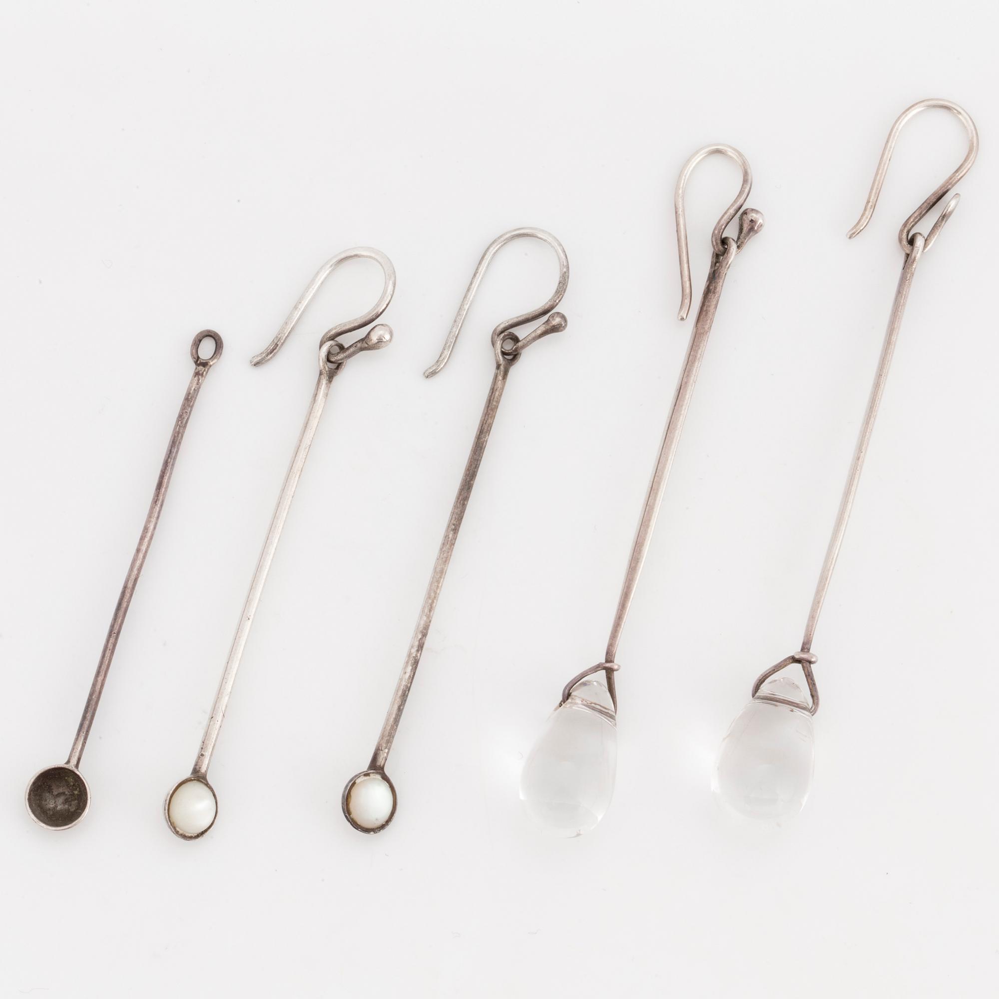 Two pair + one Vivianna Torun Bülow-Hübe silver earrings.