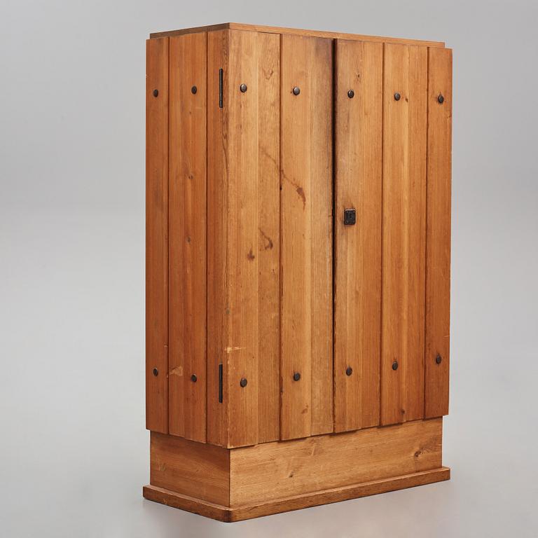 Axel Einar Hjorth, a "Lovö" stained pine cabinet, Nordiska Kompaniet 1930s.