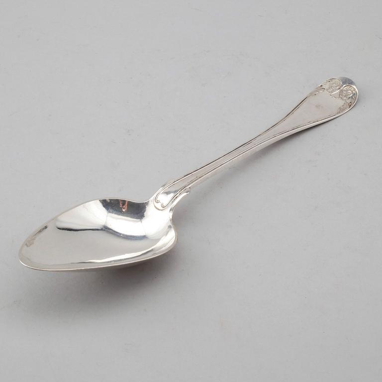 RAGUSKED, silver, Arvid Öhrn, Gävle 1846. Vikt ca 138 gram.
