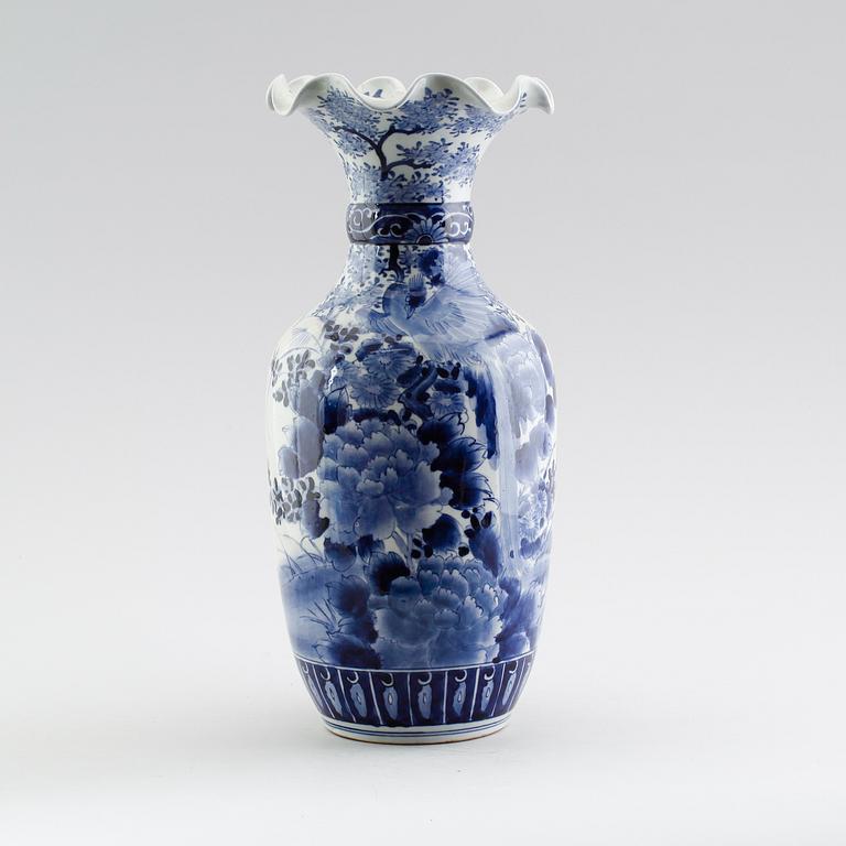 VAS, porslin, ostindisk, 1800-/1900-tal.