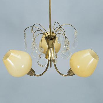 An Idman model K1-3/3 ceiling lamp, mid-20th century.