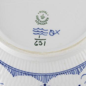 Royal Copenhagen, a 48-piece service, porcelain, 'Musselmalet Half Lace', Denmark.