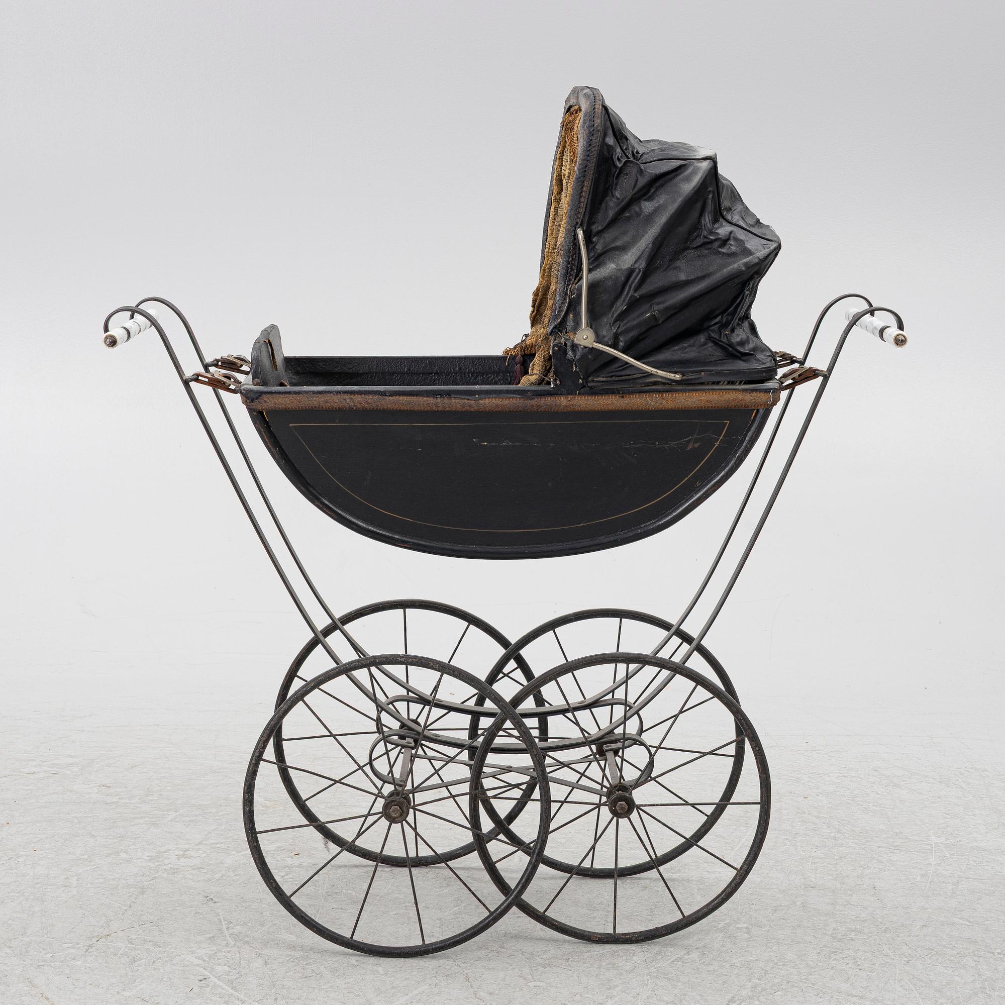 Doll's pram, first half of the 20th century.