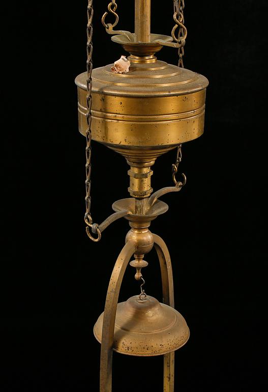 FOTOGENLAMPA, jugend, 1900-talets början, höjd ca 160 cm.