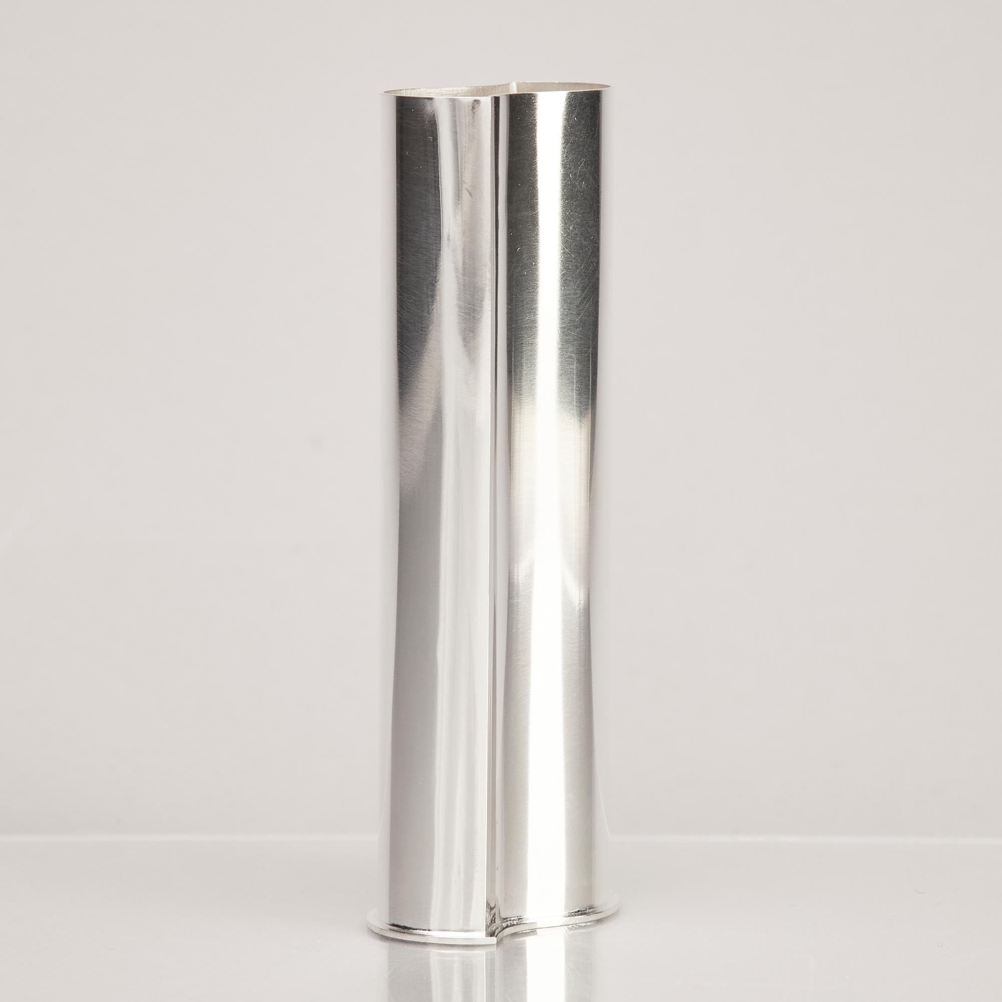 Rolf Lindståhl, vas, sterling silver, Stockholm 2020.