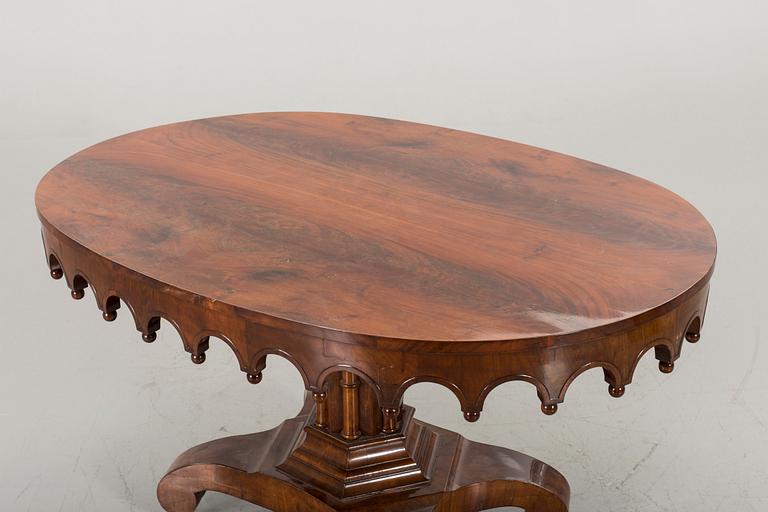 A SWEDISH 19TH CENTURY TABLE.