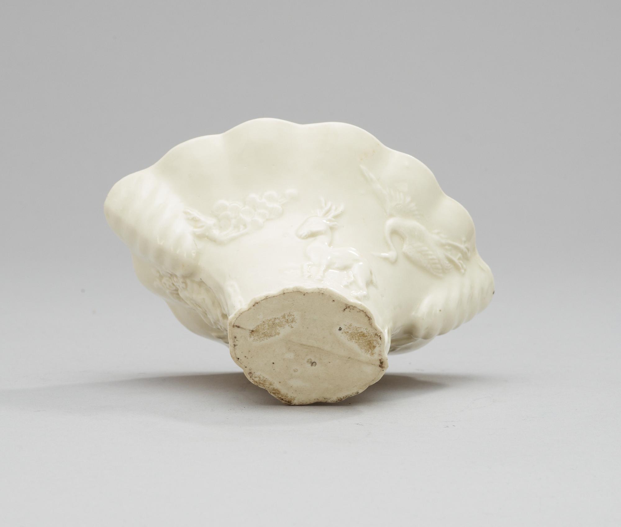 VINOFFERSKÅL, porslin. Samson, Frankrike. 1800/1900-tal.