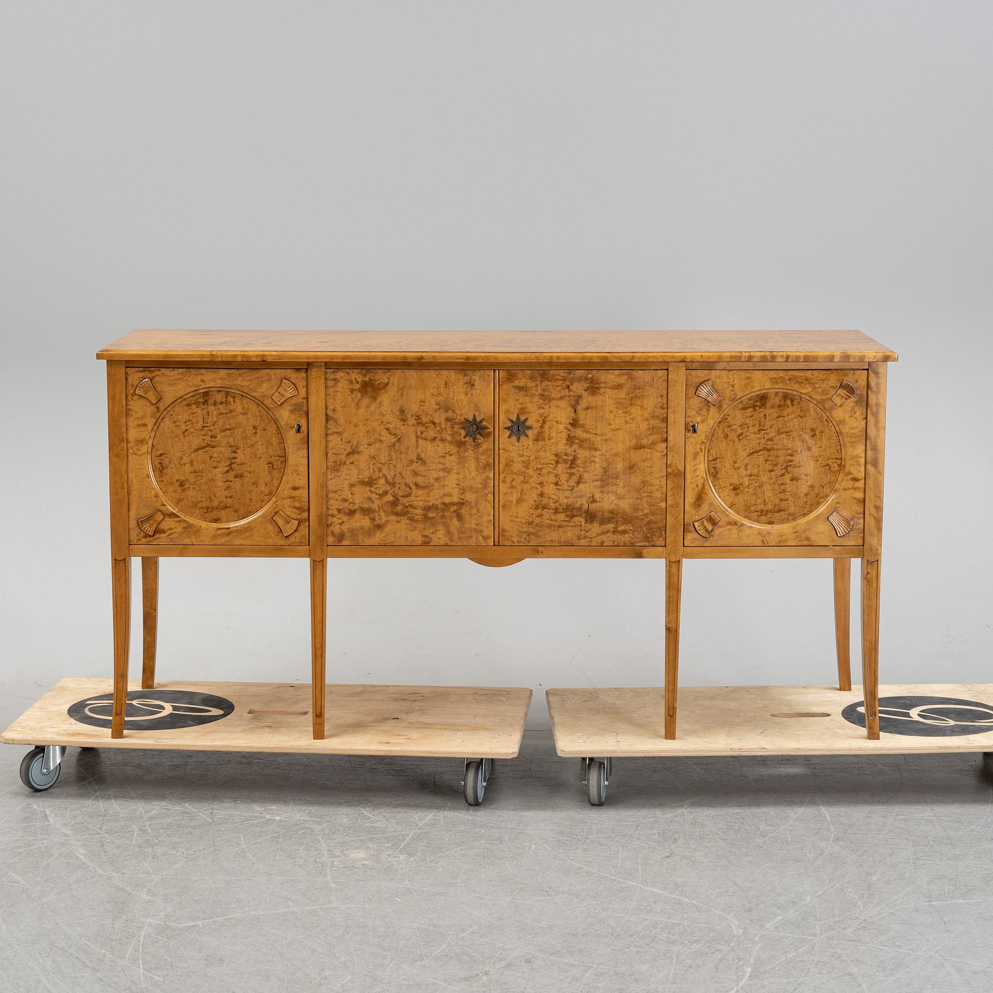 A birch sideboard, 1930-tal.