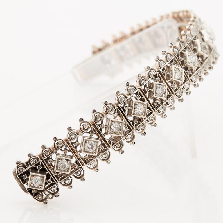 A tiara/bracelet set with old and rose cut diamonds.