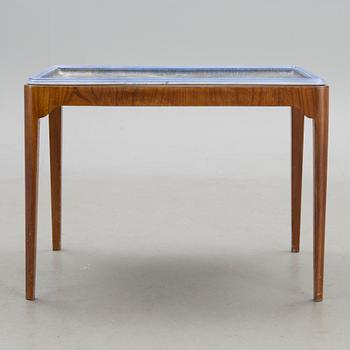 A tray table signed Kaipiainen 1944, Arabia.