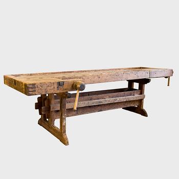 A 19th/20th century carpenter's bench.