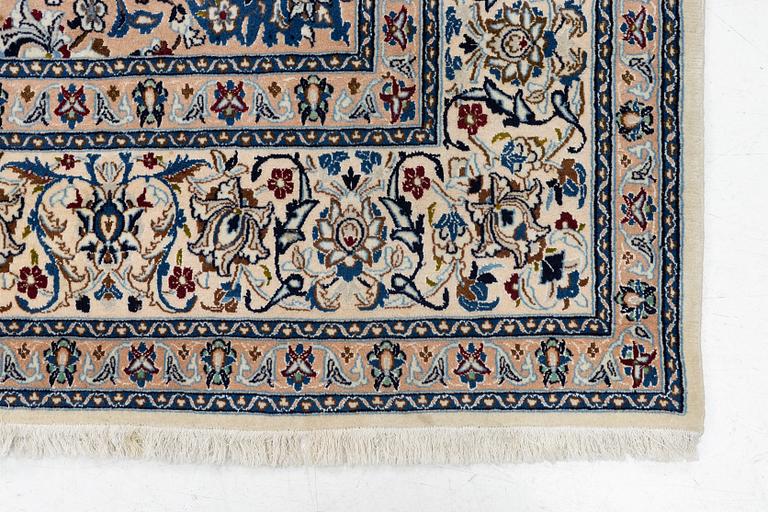 Rug, Nain, approx. 340 x 205 cm.
