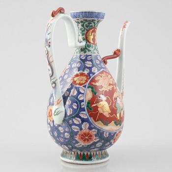 A porcelain pitcher, Japan, Meiji (1868-1912).