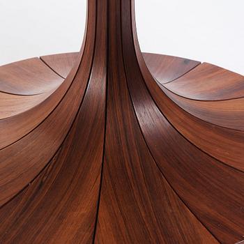 Karl Erik Ekselius, a rosewood veneered dining table, J.O. Carlssons Möbel AB, Vetlanda, 1960-70s.