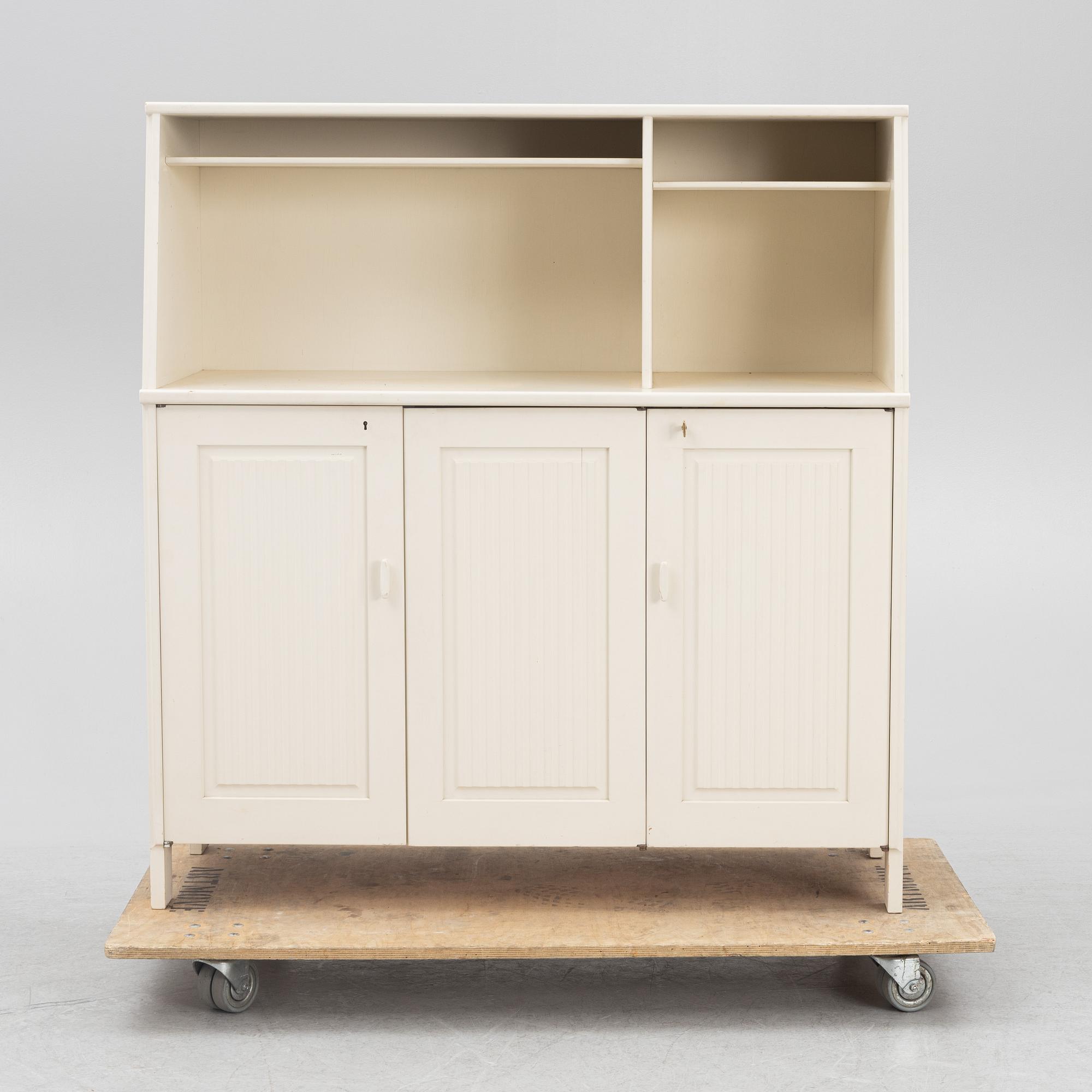 Carl Malmsten, a 'Vardags' cabinet, Bodafors, 1962.