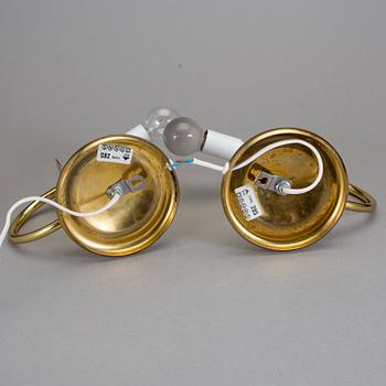 VÄGGLAMPOR, ett par, 1900-talets fjärde kvartal.