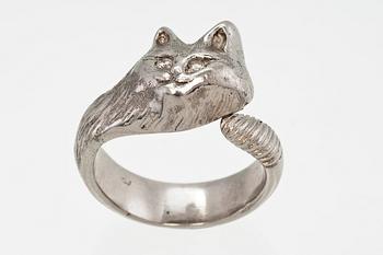 CAT RING.