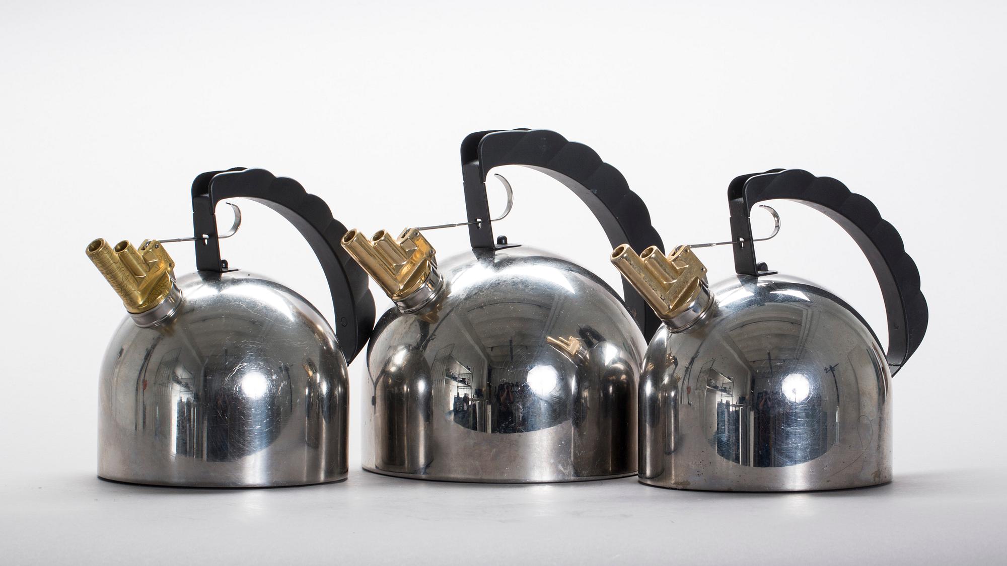 VATTENKOKARE,  3 st,  Alessi. Italien.