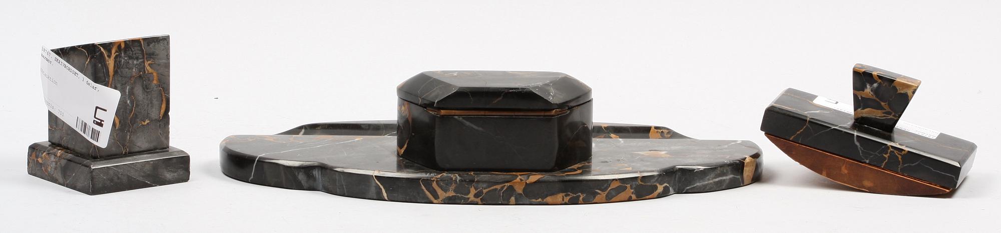 SKRIVBORDSSET, 3 delar, marmor.