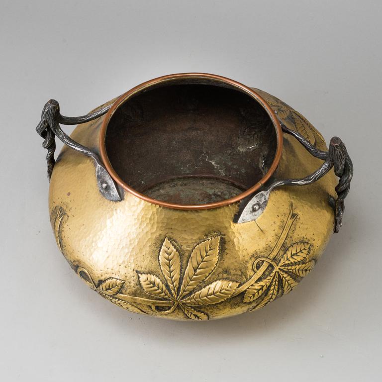 A BRASS AND IRON ART NOUVEAU FLOWER POT, early 20th century.