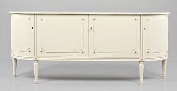 SIDEBOARD, gustaviansk stil, 1900-talets andra hälft.