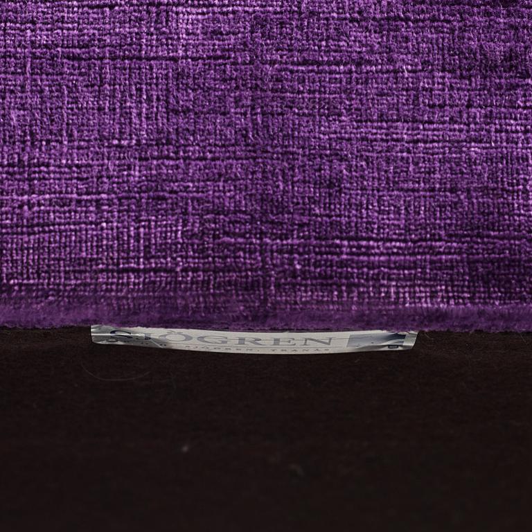 Josef Frank, a 'model 3031' sofa, Svenskt Tenn, Sweden.