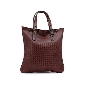 738. BOTTEGA VENETA, a leather handbag in the colour "Tryffel.