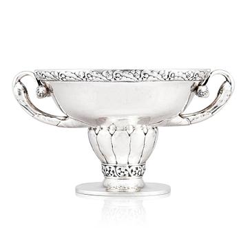 Georg Jensen, an 830/1000 silver jardinère, Copenhagen ca 1915-1919.