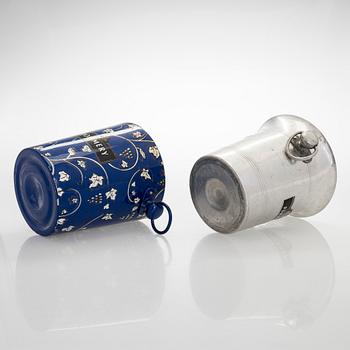 Samppanjajäähdyttimiä, 2 kpl, 1900-luvun loppu.