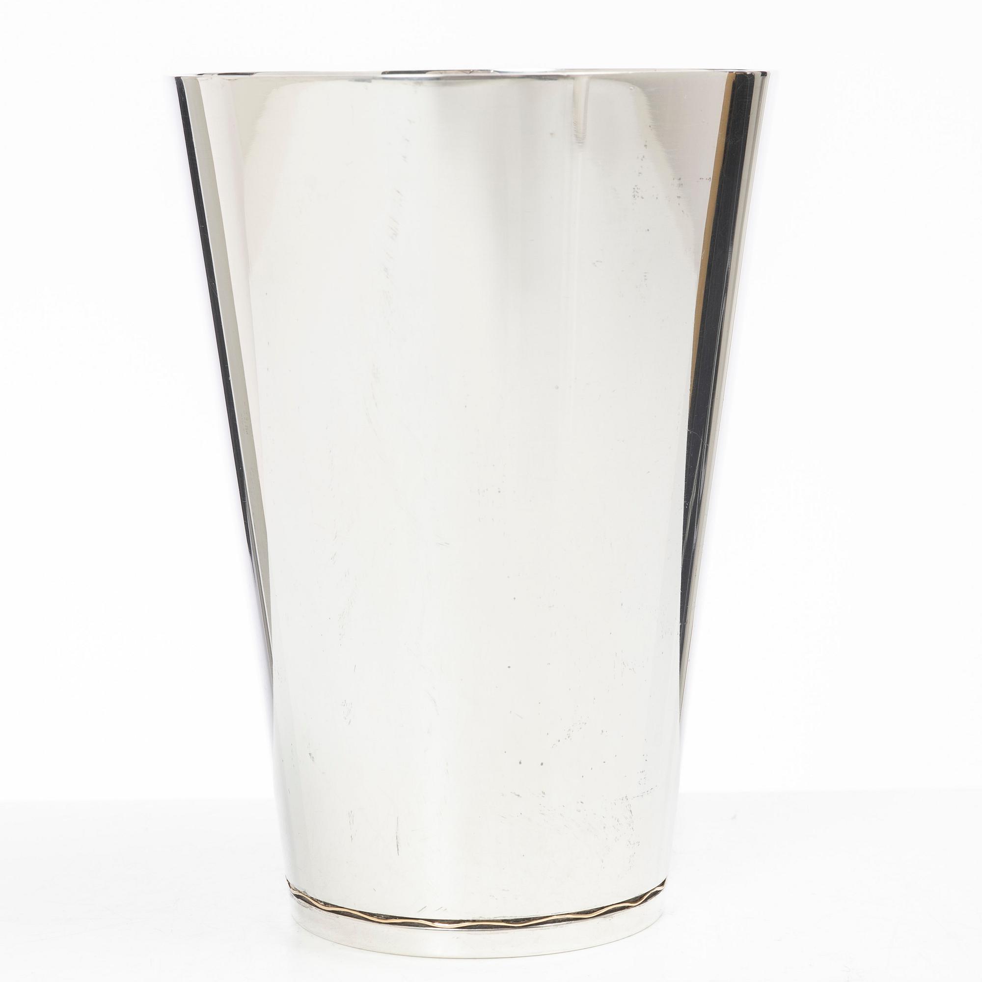 Helge Lindgren, bägare/vas, sterling silver, Firma K Andersson, Stockholm 1946.