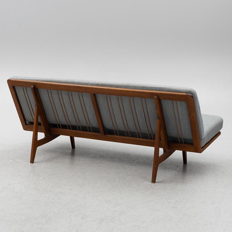 Peter Hvidt & Orla Mølgaard Nielsen, soffa/dagbädd, France & Daverkosen, Danmark 1960-tal.