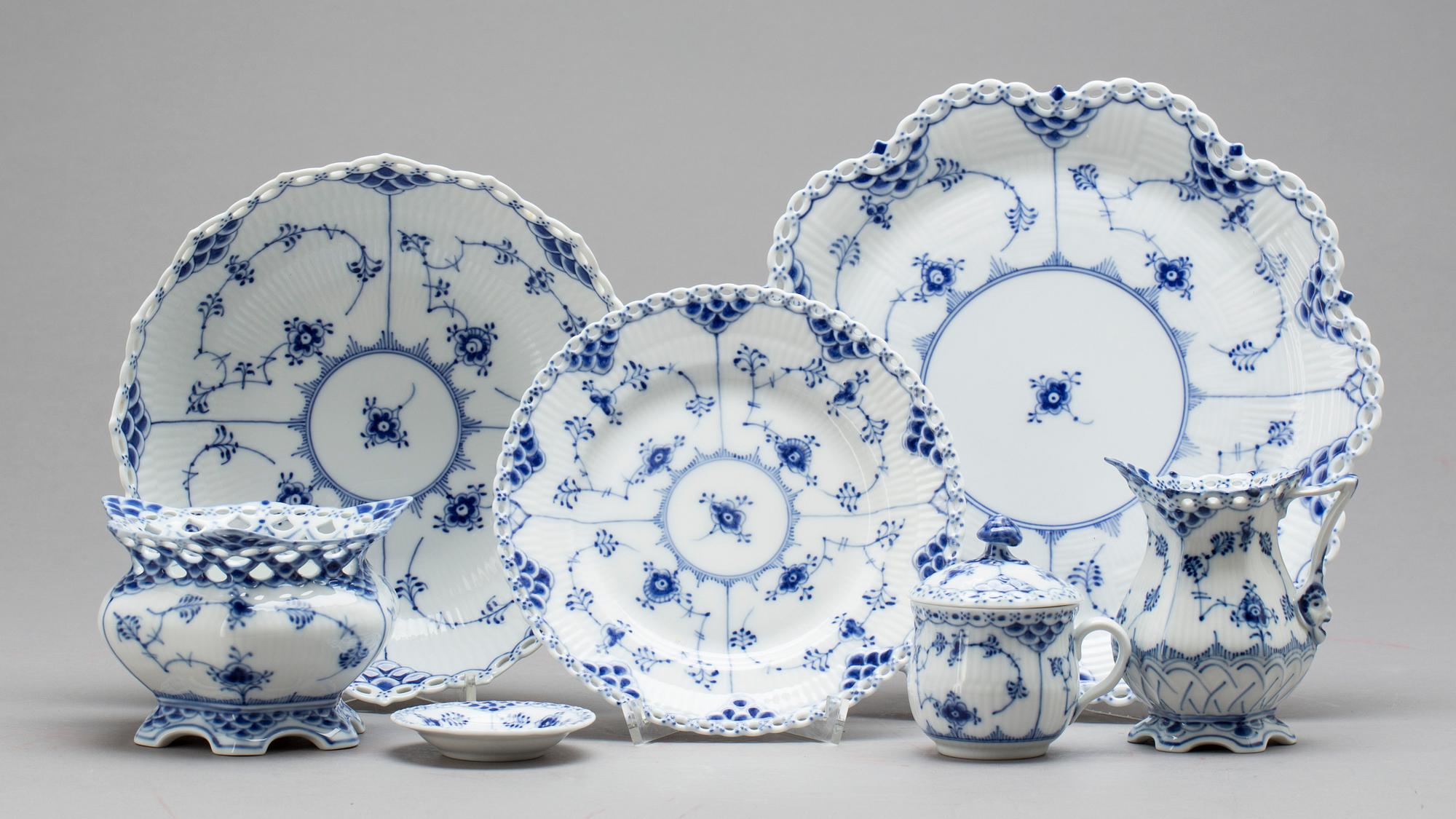 SERVISDELAR, 7 delar, Royal Copenhagen, Musselmalet.
