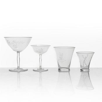 Simon Gate, glasservis, 65 delar, Orrefors, 1926.