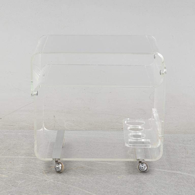 A plastic drinks trolley, second half of the 20th Century.