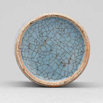 PENSELSTÄLL, porslin. Kina, 1900-talets andra hälft.