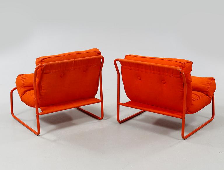 A pair of lounge chairs by Gillis Lundgren for Ikea, mpdel "Pixi", 1970s.