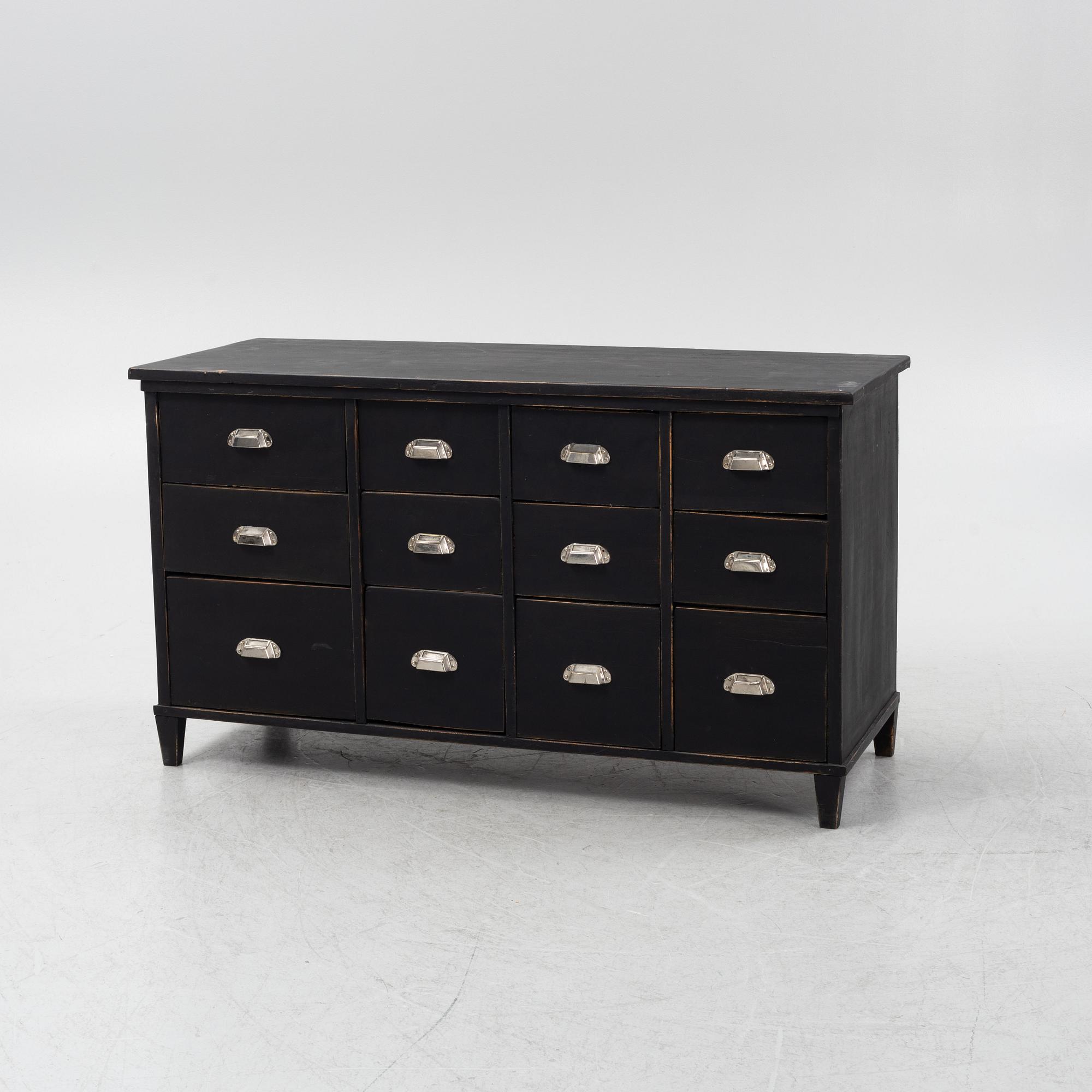 Sideboard med lådor, samtida.