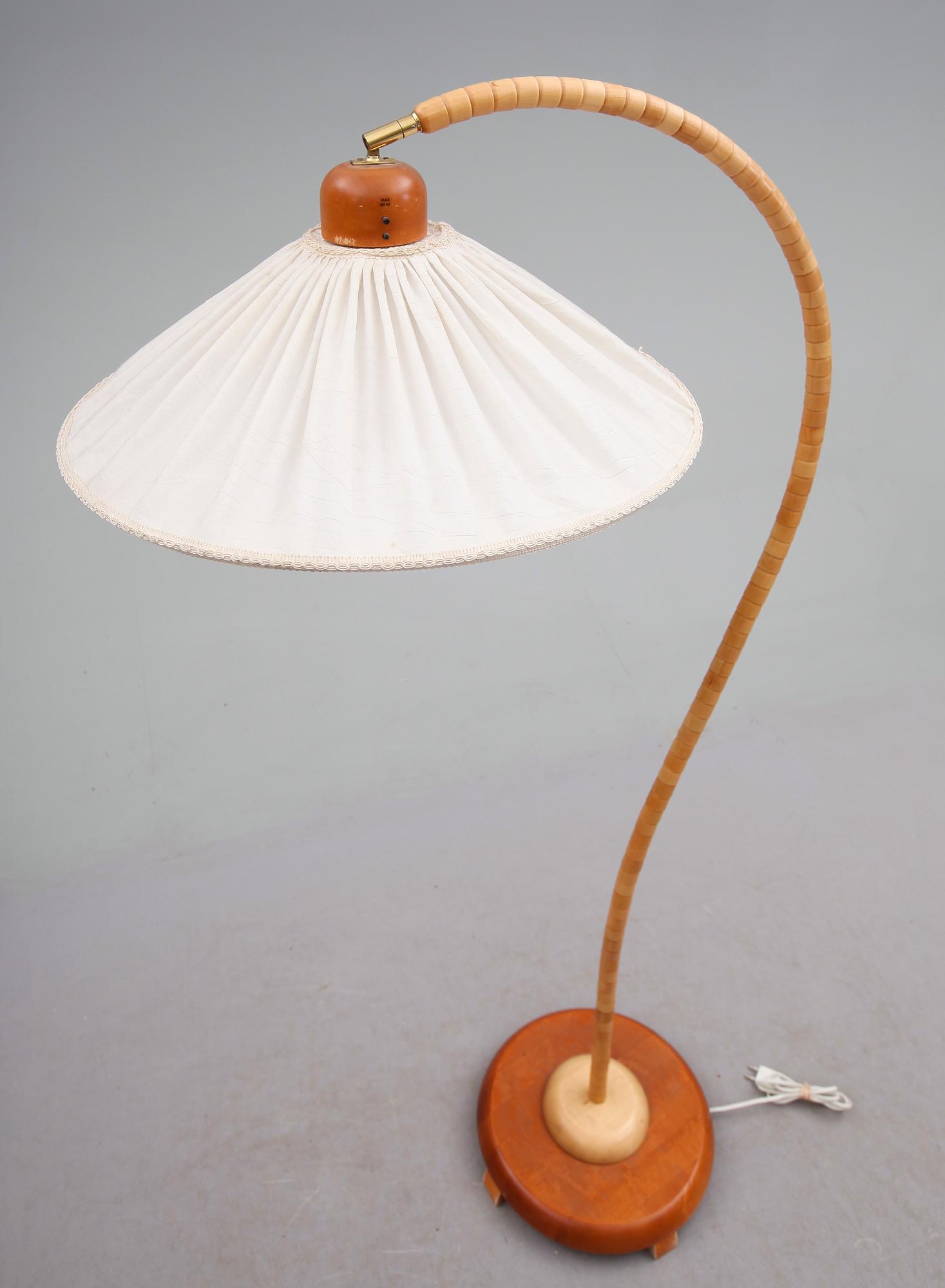 GOLVLAMPA, Markslöjd, 1900-talets andra hälft.