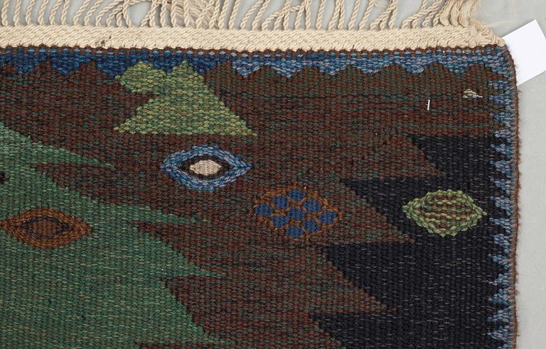 CARPET. "Tånga brun och grön". Tapestry weave (gobelängteknik). 239,5 x 169 cm. Signed AB MMF BN.