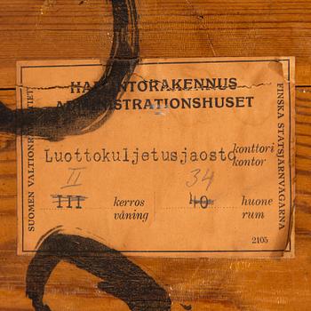 Eliel Saarinen, nojatuoli, Valtion Rautatiet, 1920-luku.