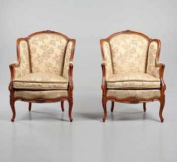 BERGERER, ett par, rokokostil, omkring 1900-talets mitt.