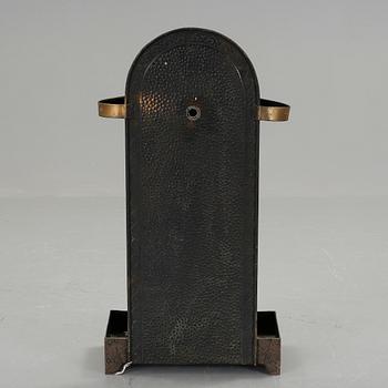 PARAPLYSTÄLL, plåt, 1900-talets första hälft.
