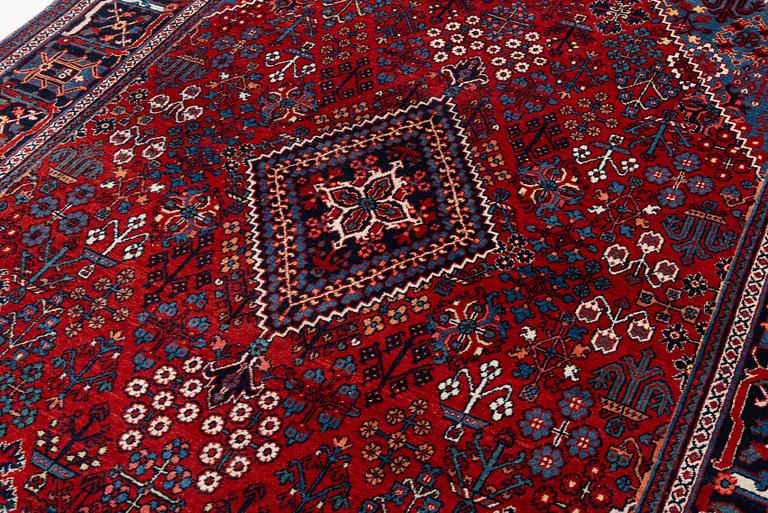 Carpet, Josaghan antique, approx. 330 x 217 cm.