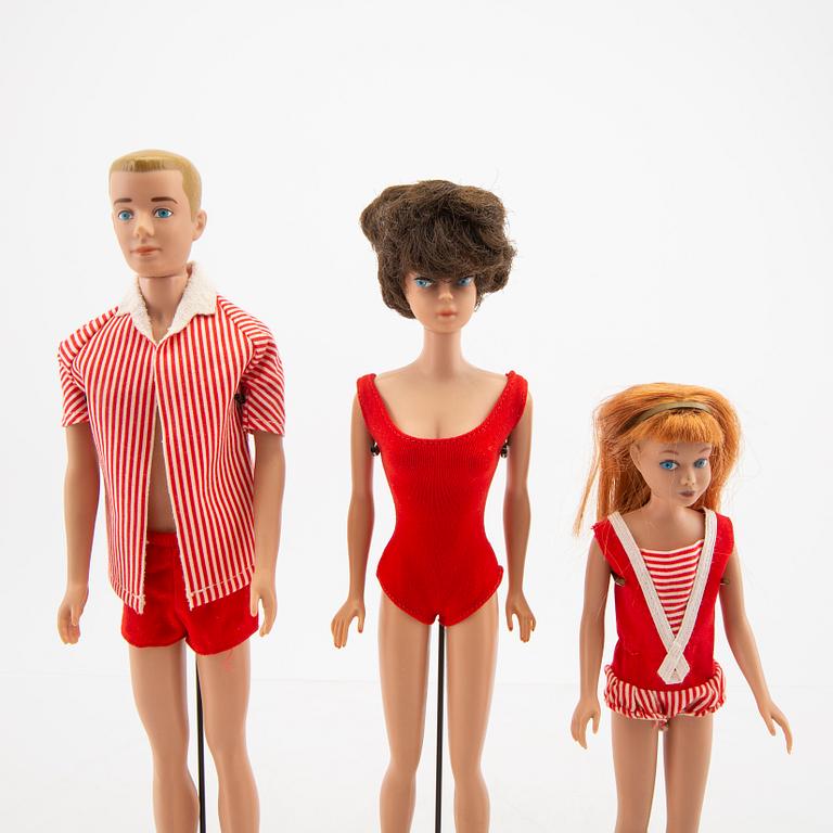 Dockor 3 st "Skipper" "Ken" och "Barbie" samt klädskåp. Mattel Japan 1960/70-tal.