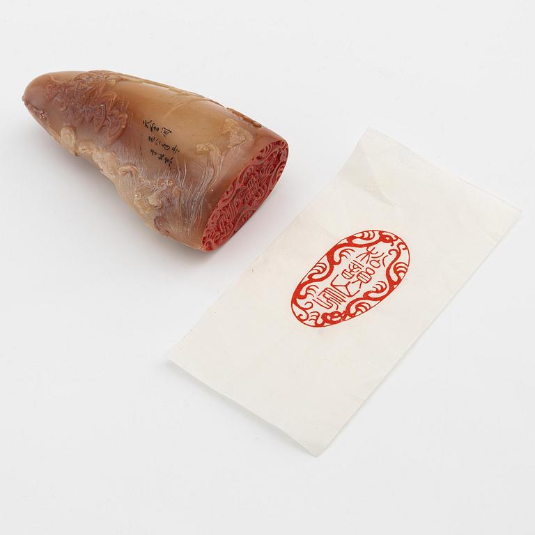 Sigill, soapstone. Kina, 1900-tal.